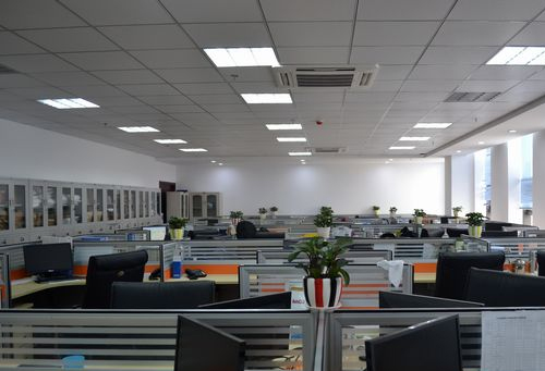 广东邦普循环科技公司取得控温的转盘萃取塔，提高萃取效率:萃取塔